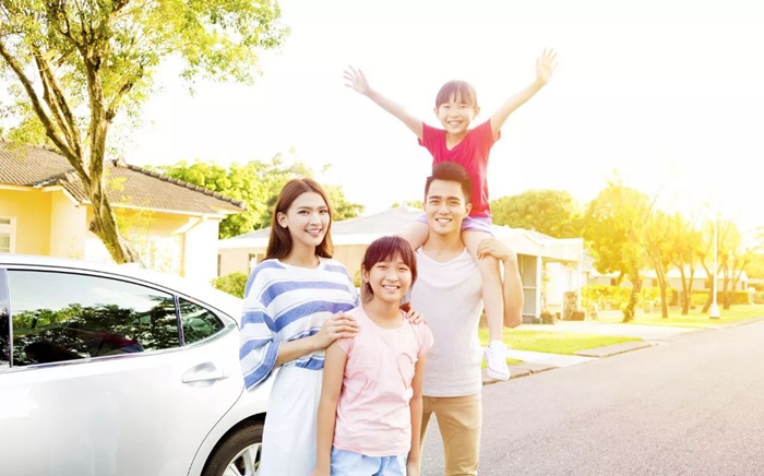 有了健康保險(xiǎn)全家都陽(yáng)光健康