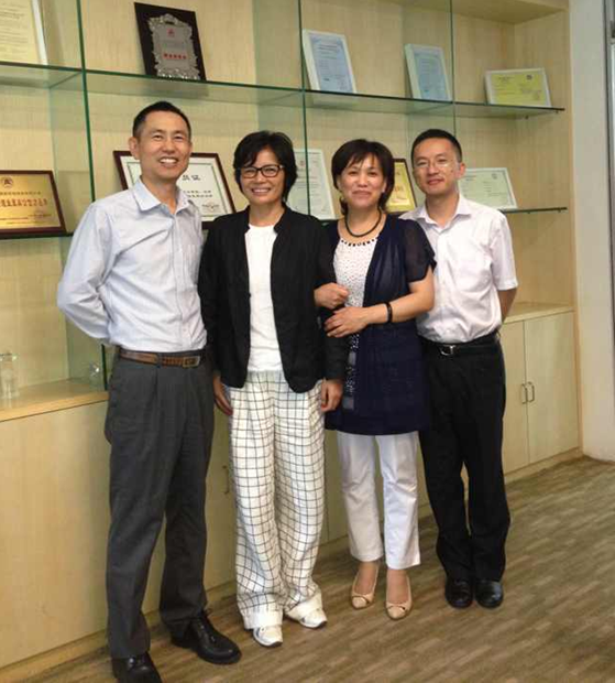 前青島啤酒股份有限公司全球營銷總裁嚴旭來訪國康