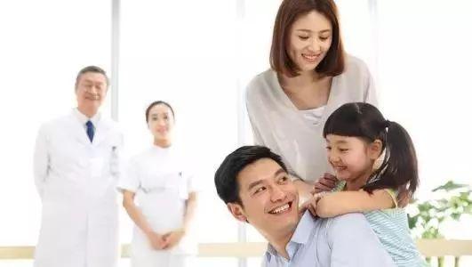 雙面人生：年薪百萬(wàn)背后，疾病和意外從不缺席